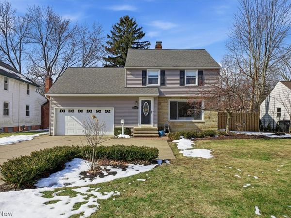 1390 Brainard Road, Lyndhurst, OH 44124