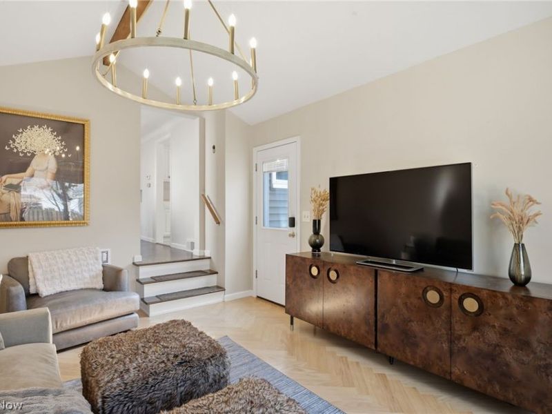 1390 Brainard Road, Lyndhurst, OH 44124 Photo 11