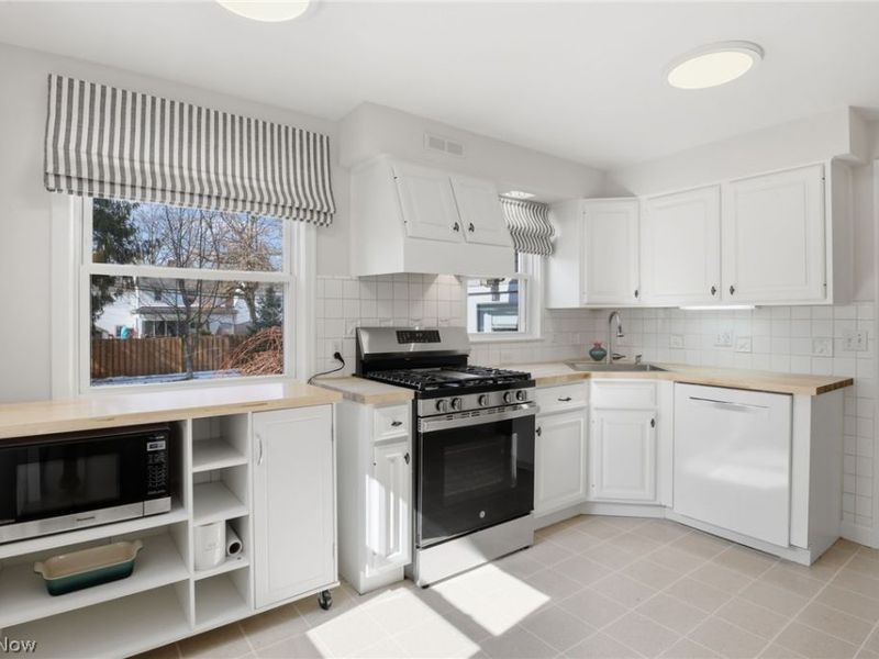 1390 Brainard Road, Lyndhurst, OH 44124 Photo 13