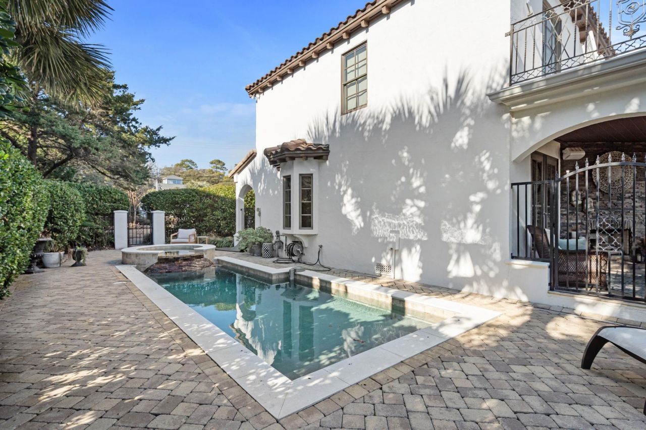 6204 N Ocean Blvd. Photo 5