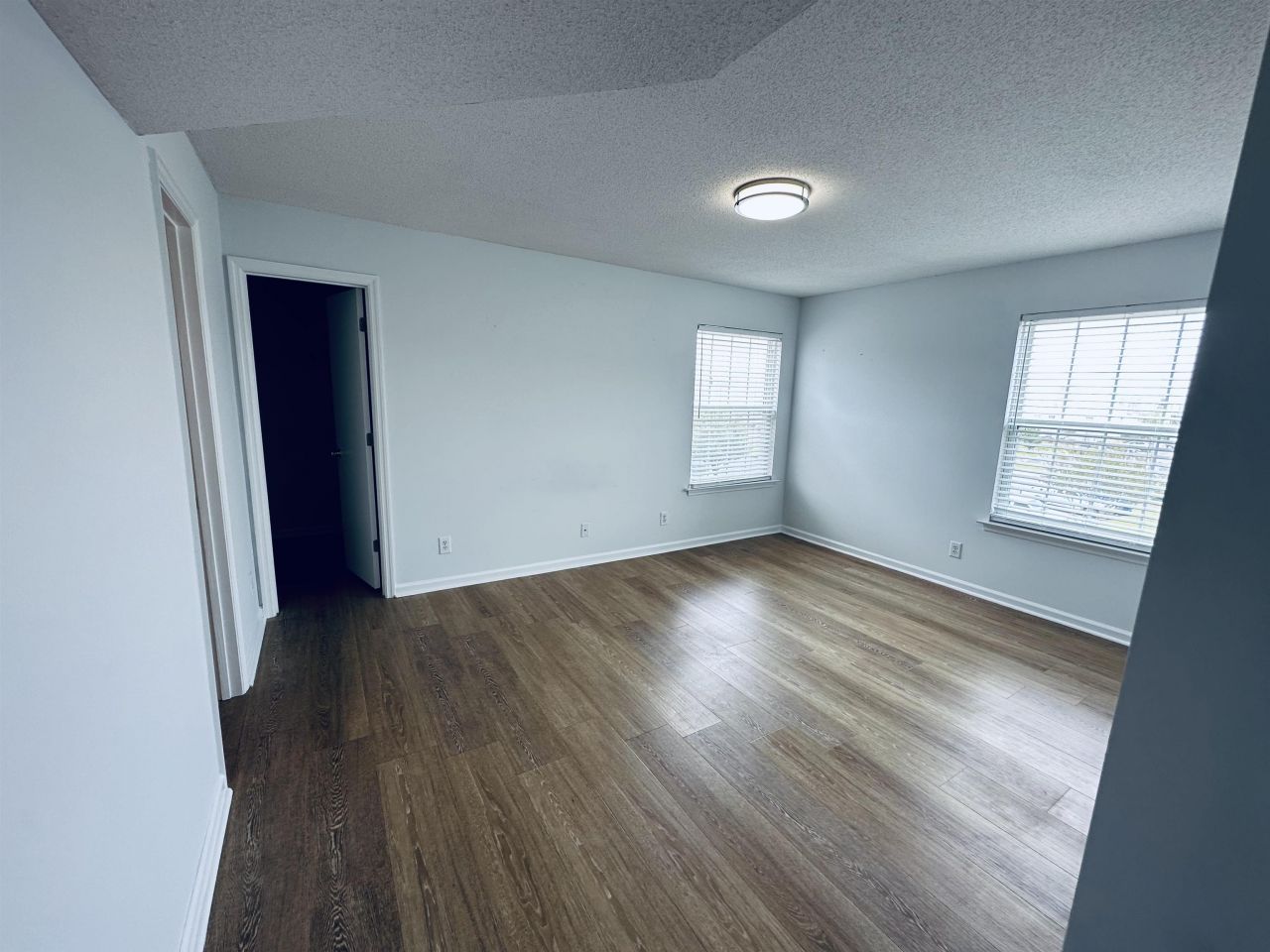 2273 Huntingdon Dr.  Photo 12