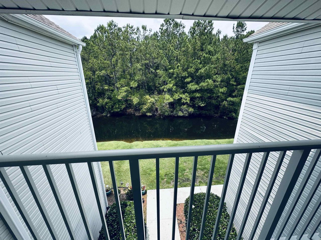 2273 Huntingdon Dr.  Photo 13