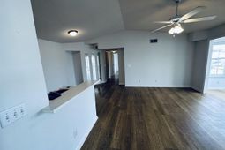 2273 Huntingdon Dr.  photo 4