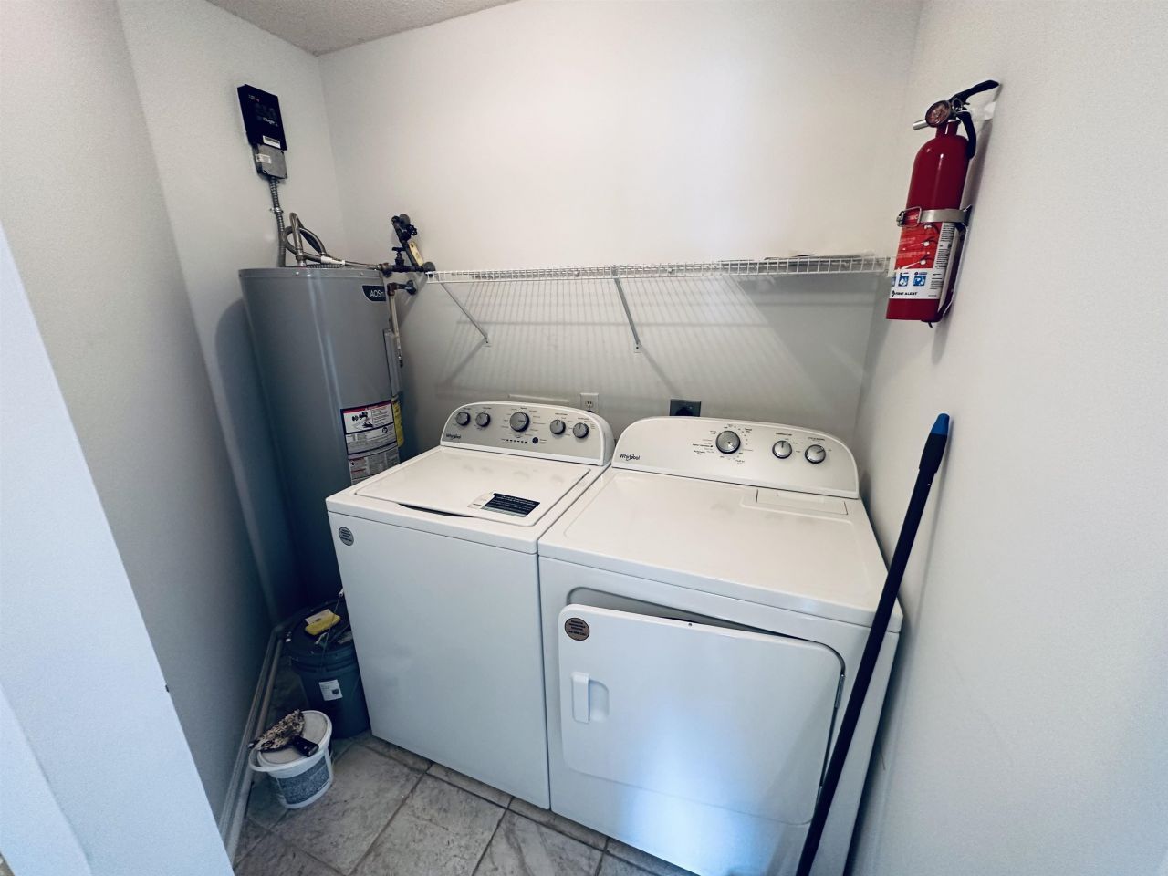 2273 Huntingdon Dr.  Photo 7