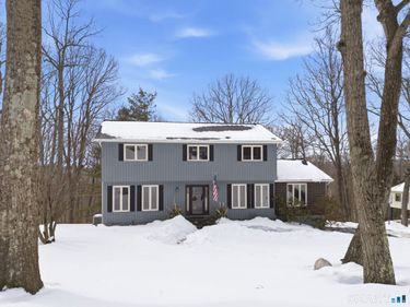 6 Windward, New Fairfield, CT 06812