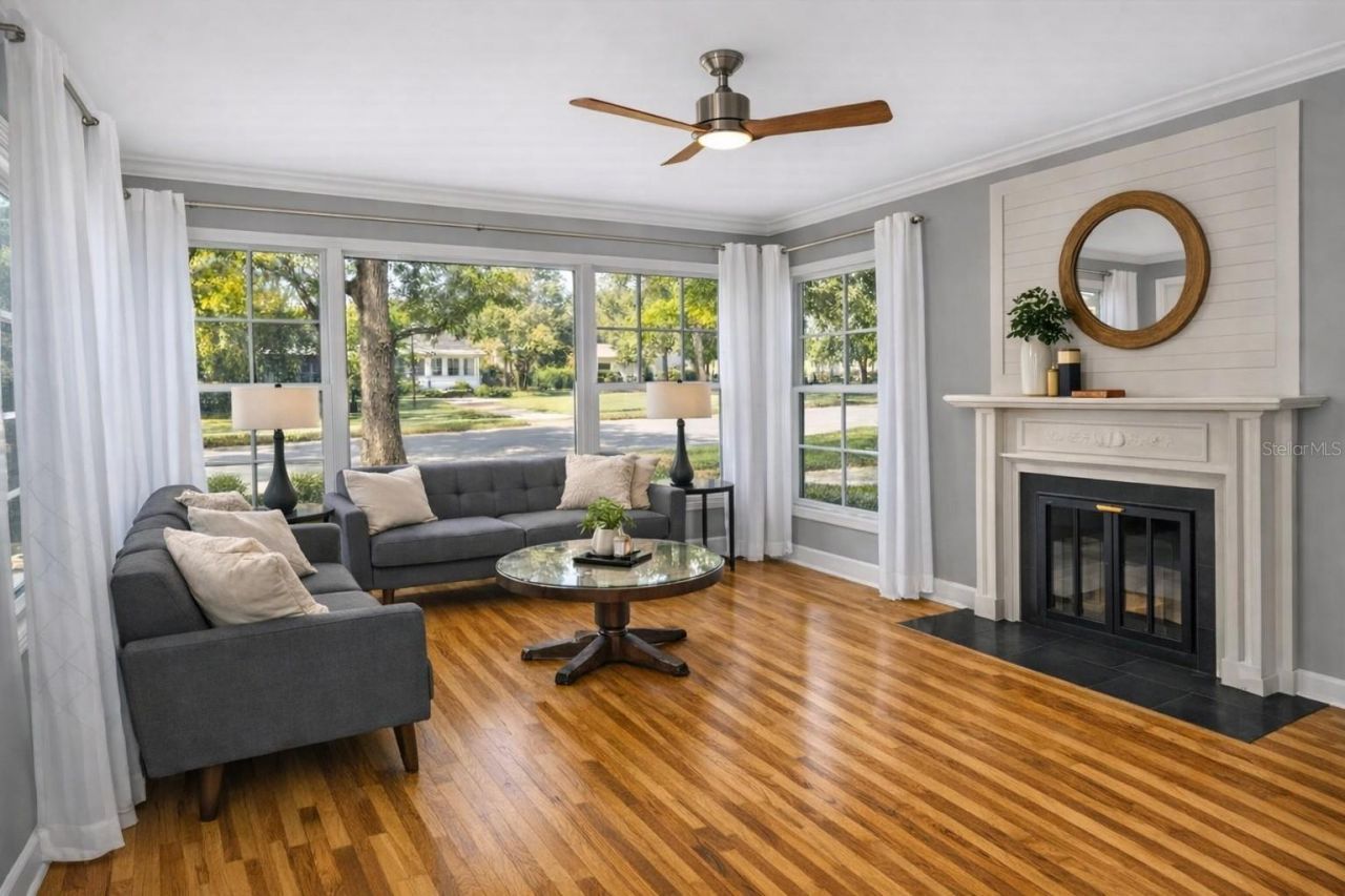 205 25th Avenue Ne, Saint Petersburg, FL 33704 Photo