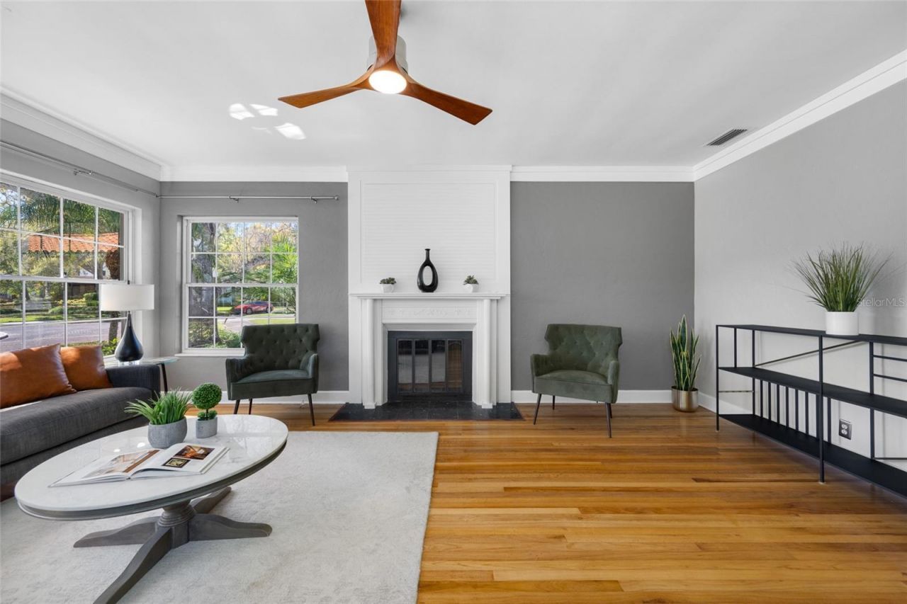 205 25th Avenue Ne, Saint Petersburg, FL 33704 Photo