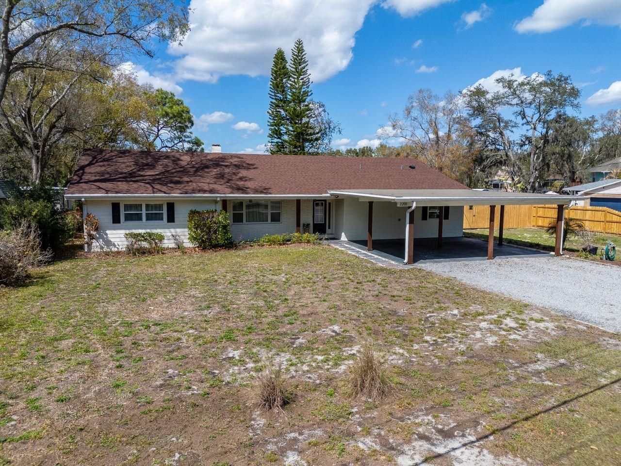 2201 S Village Avenue, Tampa, FL 33612 Photo