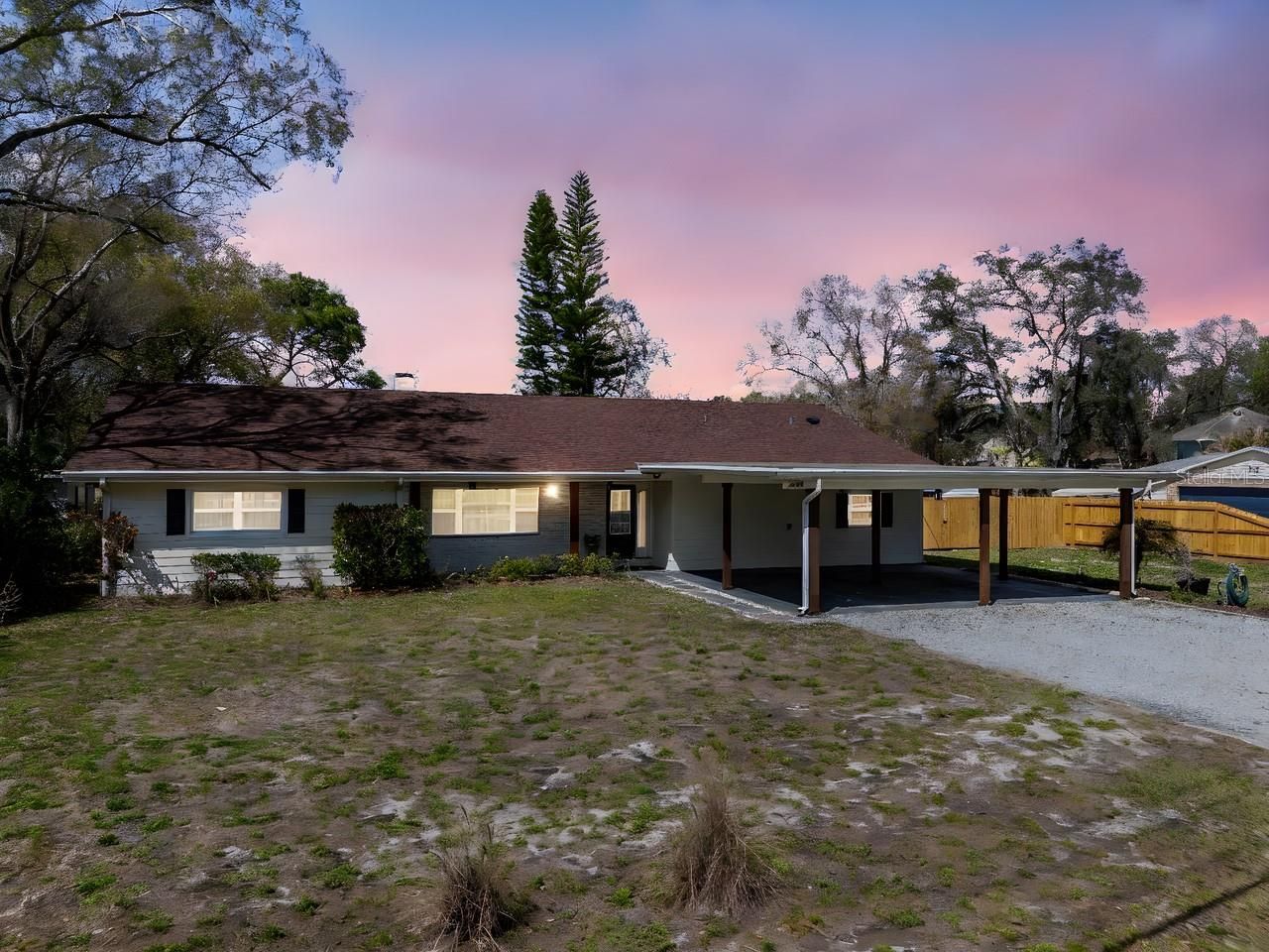 2201 S Village Avenue, Tampa, FL 33612 Photo