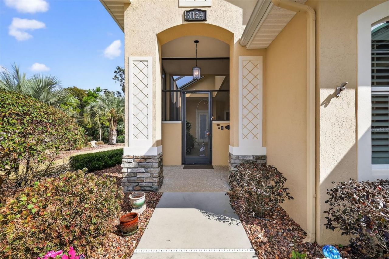 8124 Bridgeport Bay Circle, Mount Dora, FL 32757 Photo