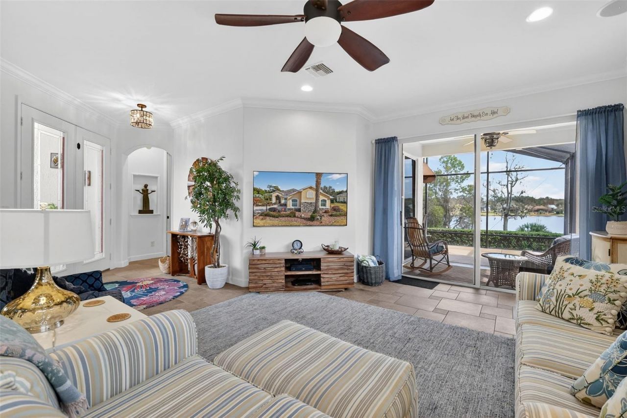 8124 Bridgeport Bay Circle, Mount Dora, FL 32757 Photo