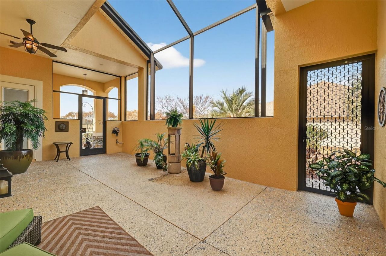 8124 Bridgeport Bay Circle, Mount Dora, FL 32757 Photo