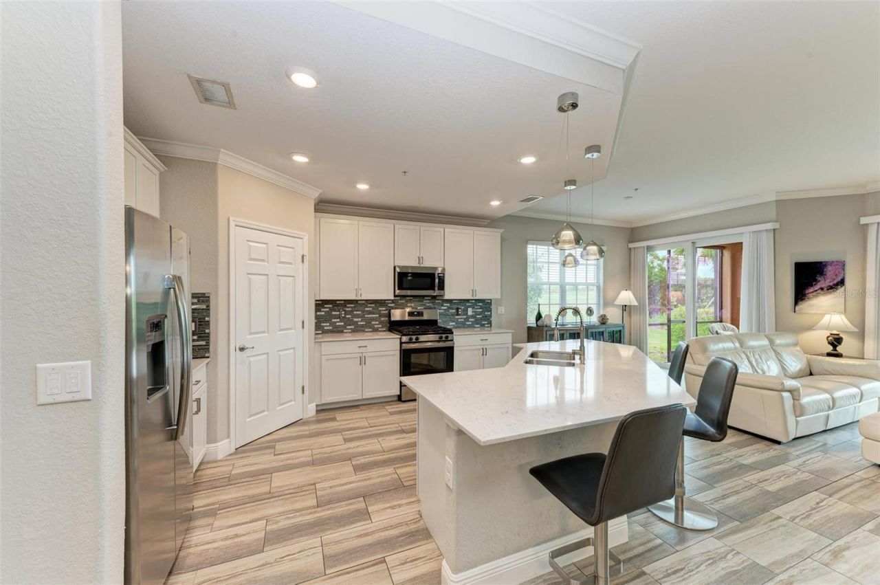 7374 Divot Loop, Bradenton, FL 34202 Photo