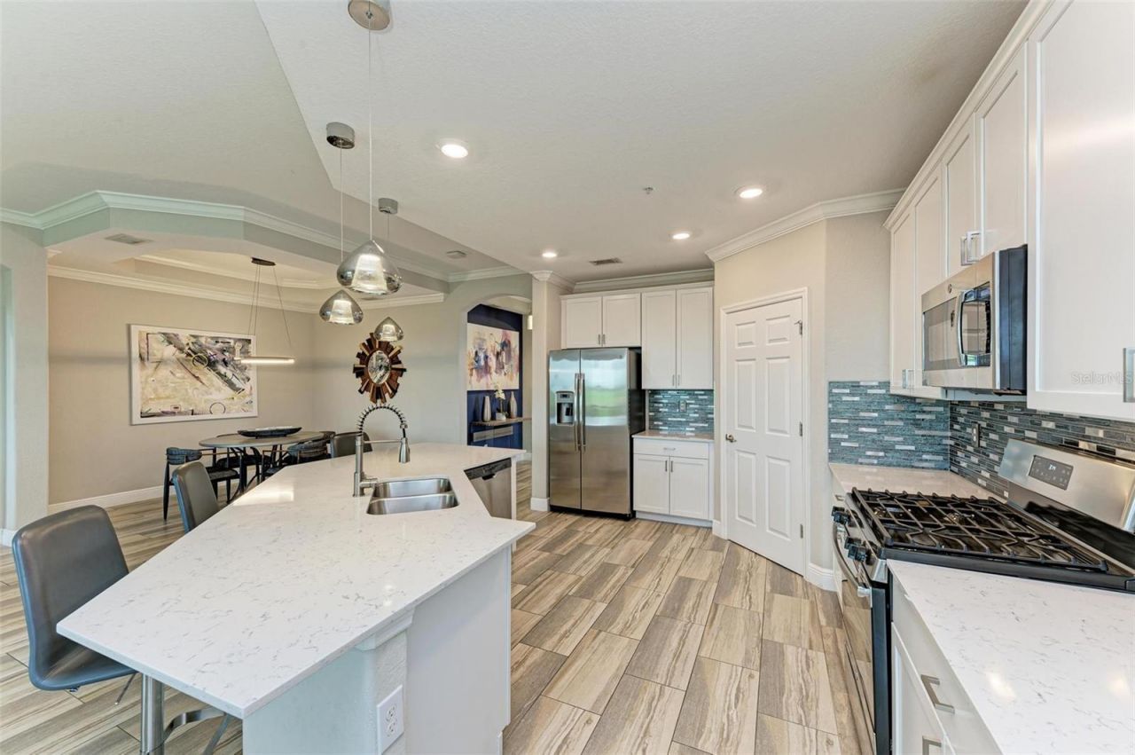 7374 Divot Loop, Bradenton, FL 34202 Photo