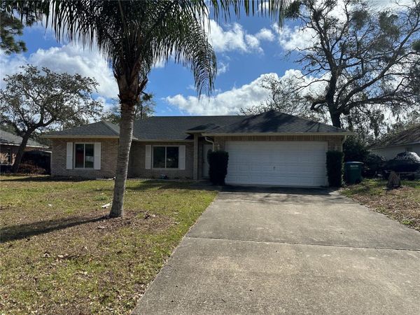 1592 LANGAN AVENUE , DELTONA, FL 32738