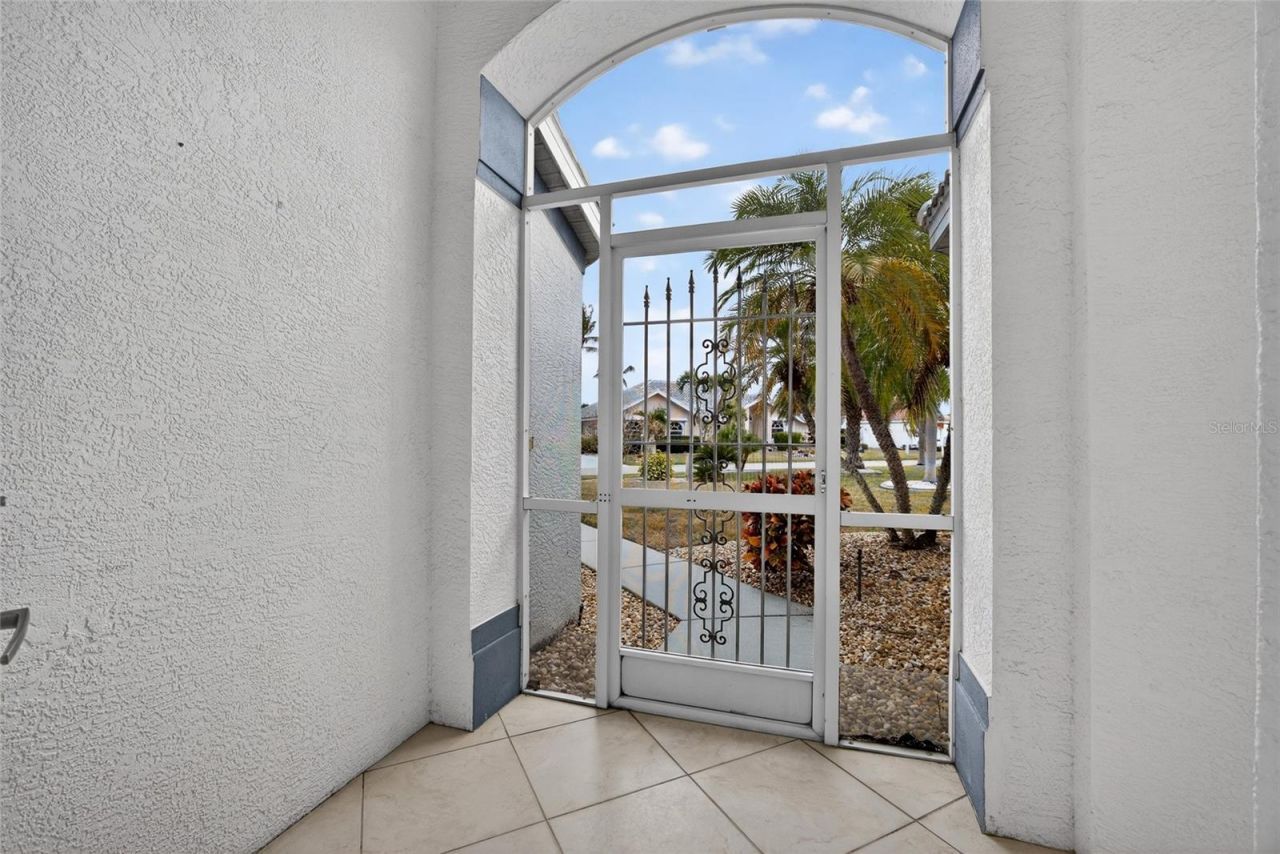 10221 Arrowhead Drive, Punta Gorda, FL 33955 Photo