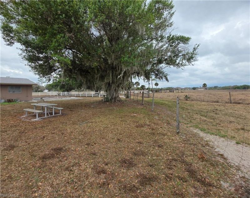 8201 Dosonte Ln , North Fort Myers, FL 33917 Photo