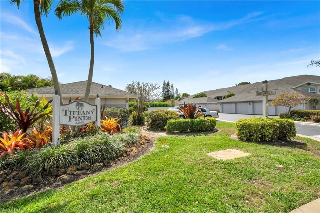 4261 Shetland Ct, Unit A205, Naples, FL 34112 Photo