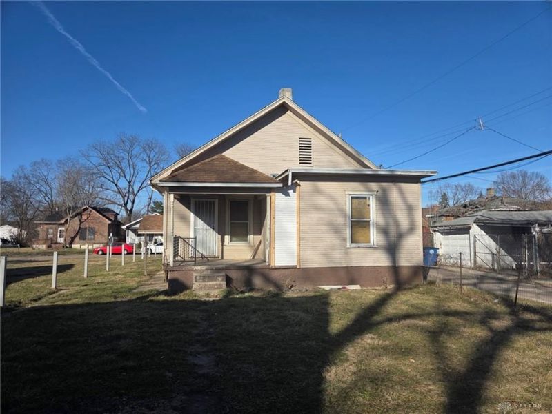 352 Huron Avenue, Dayton, OH 45417 Photo 2