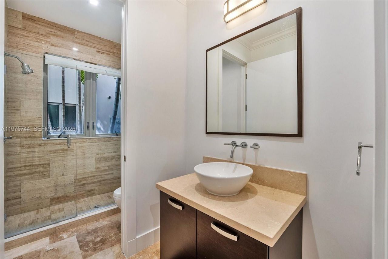 7440 SW 56th Ct, Miami, FL 33143 Photo