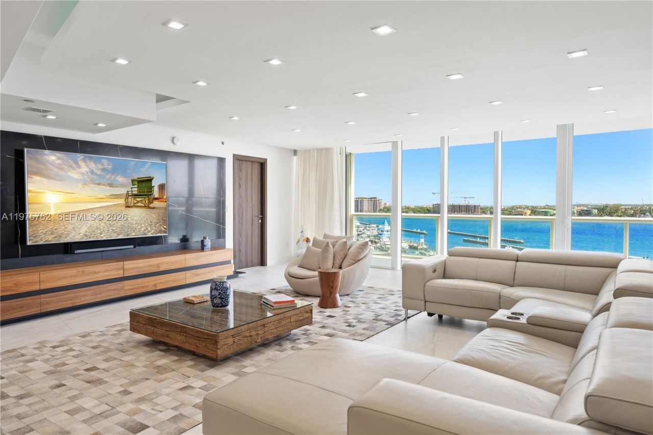 450 Alton Rd , Unit 901-902, Miami Beach, FL 33139 Photo