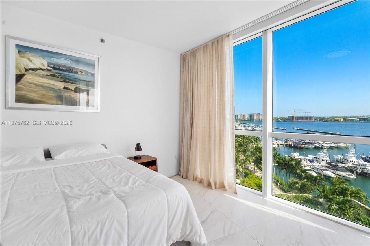 450 Alton Rd , Unit 901-902, Miami Beach, FL 33139 Photo