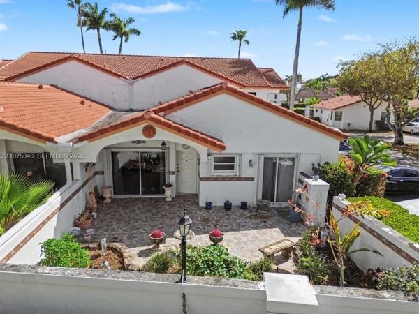 15390 SW 76th Ter, Unit 105, Miami, FL 33193