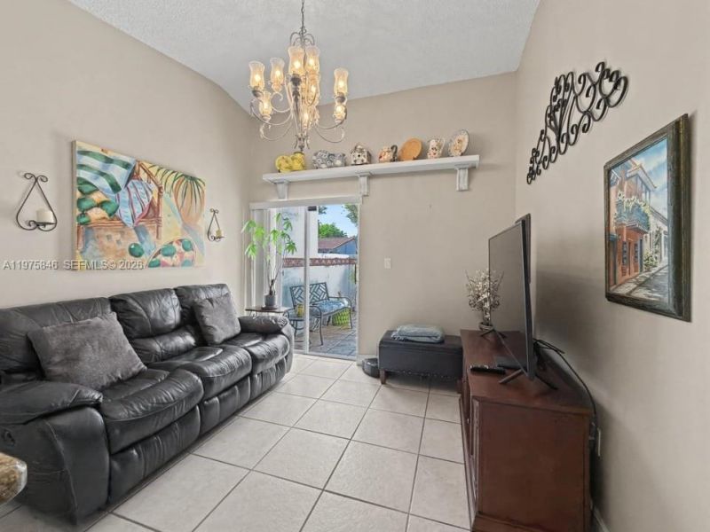 15390 SW 76th Ter, Unit 105, Miami, FL 33193 Photo