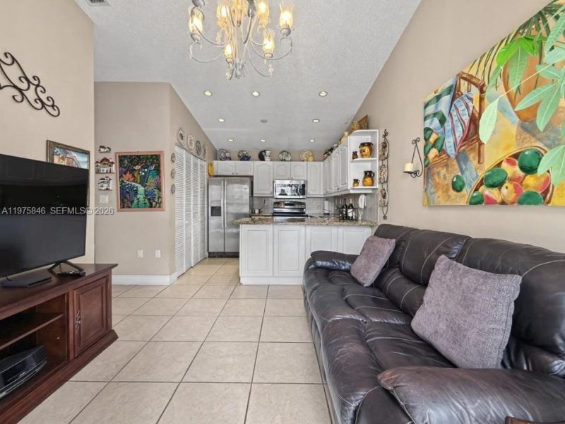 15390 SW 76th Ter, Unit 105, Miami, FL 33193 Photo