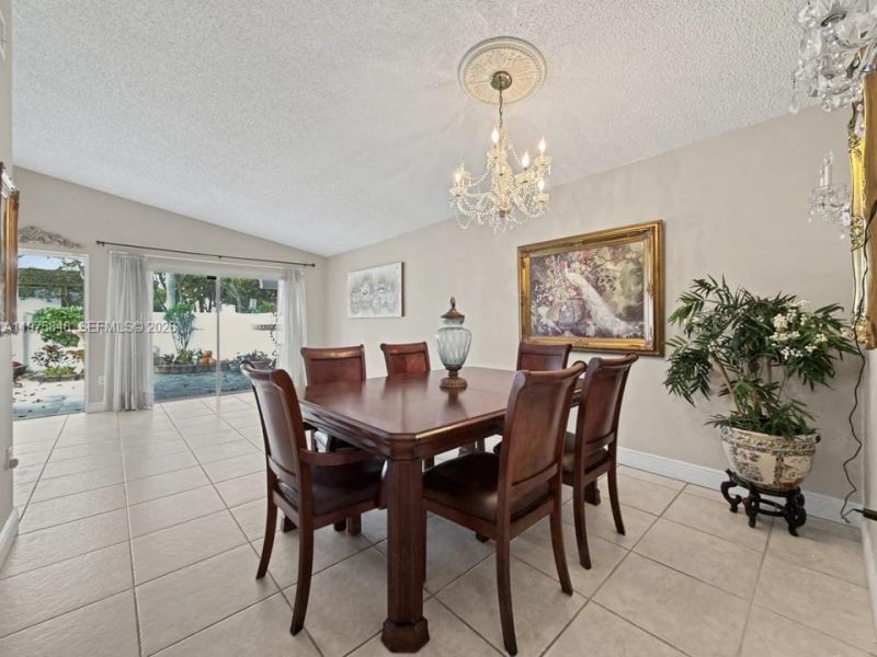 15390 SW 76th Ter, Unit 105, Miami, FL 33193 Photo