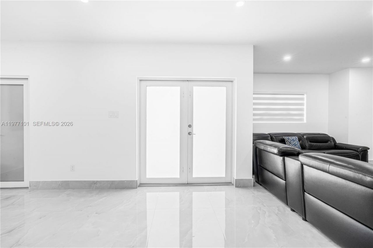 22601 SW 127th Ave , Miami, FL 33170 Photo