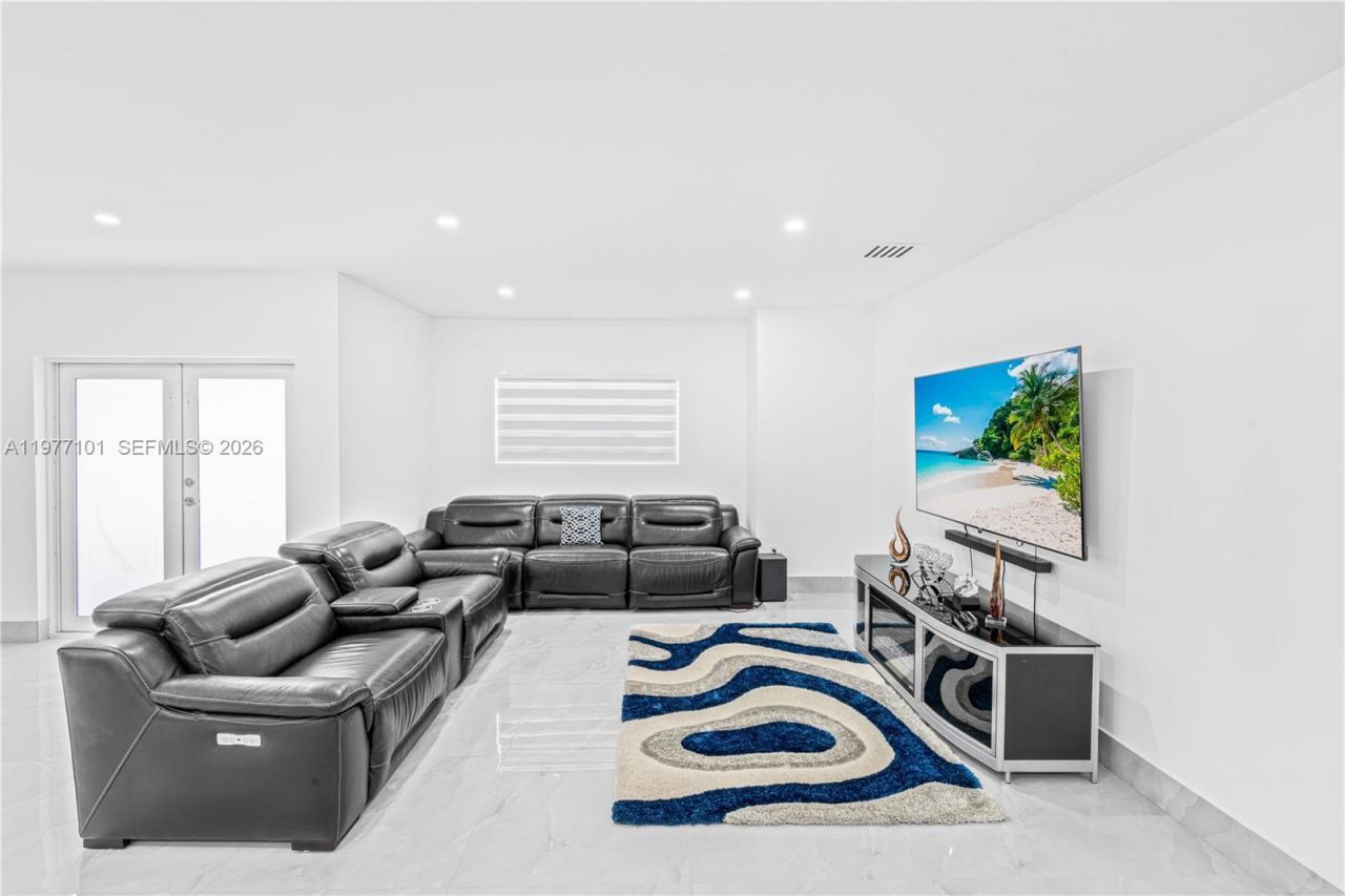 22601 SW 127th Ave , Miami, FL 33170 Photo