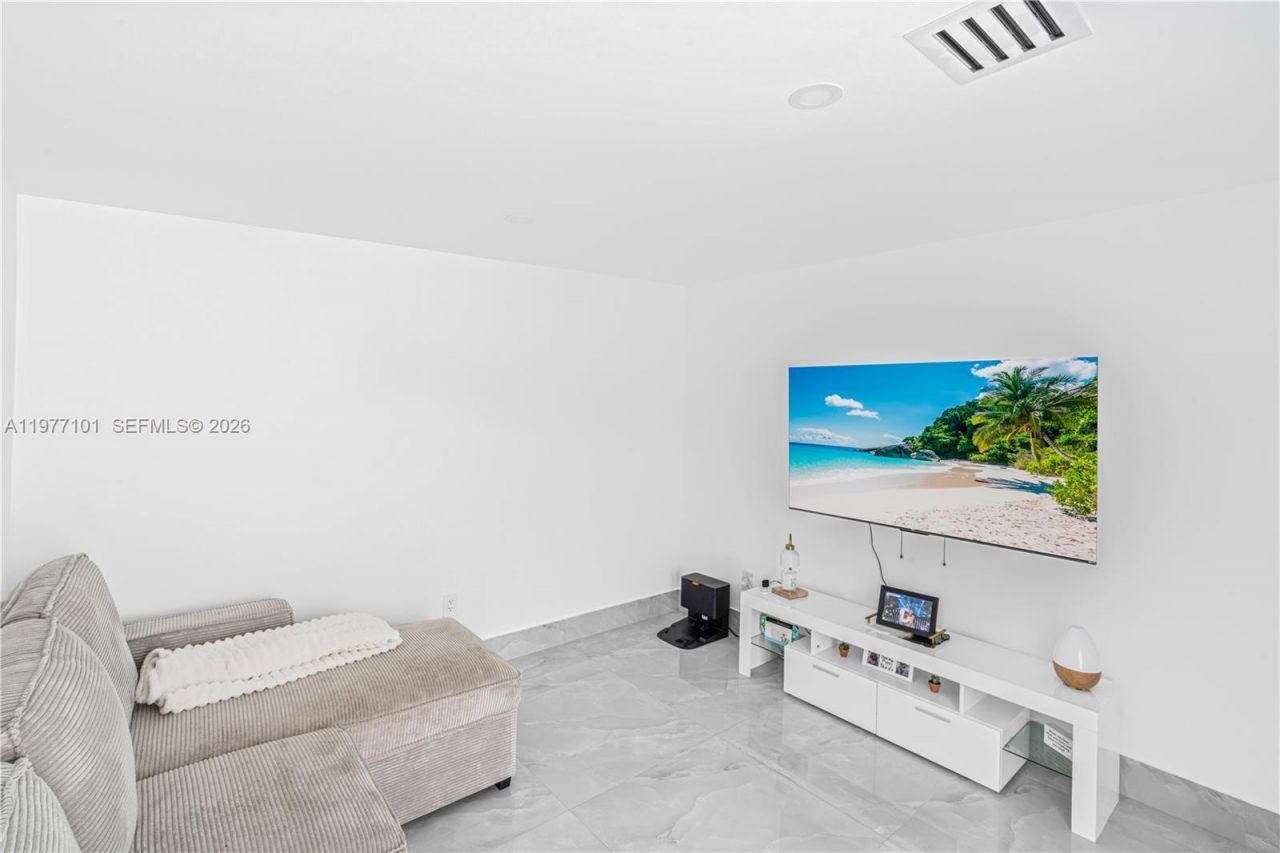 22601 SW 127th Ave , Miami, FL 33170 Photo