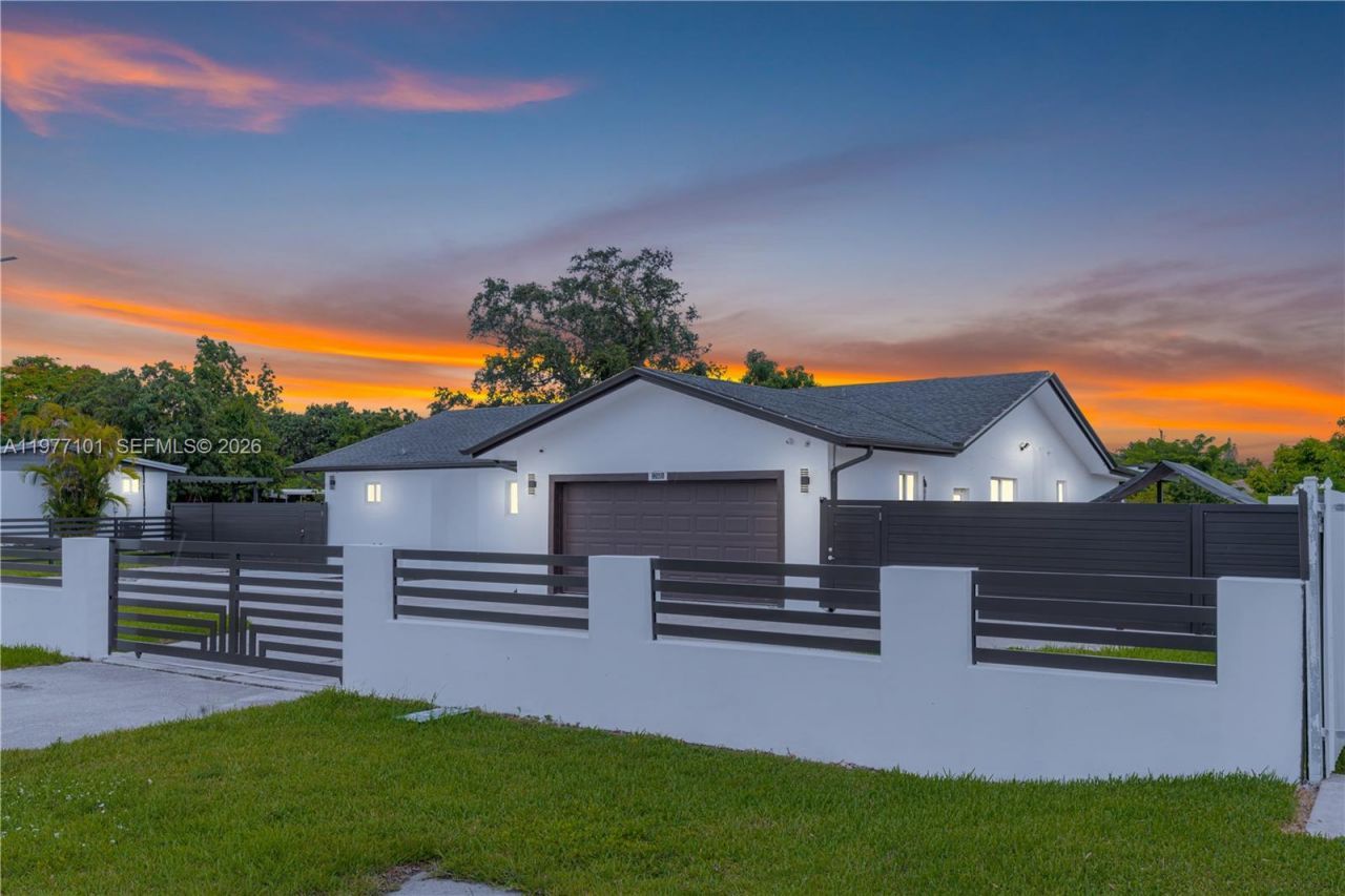 22601 SW 127th Ave , Miami, FL 33170 Photo