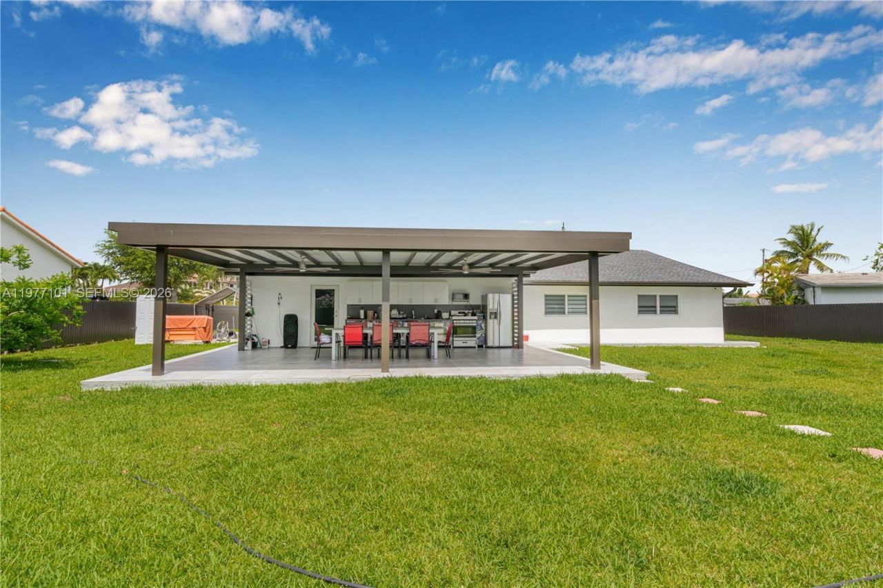 22601 SW 127th Ave , Miami, FL 33170 Photo