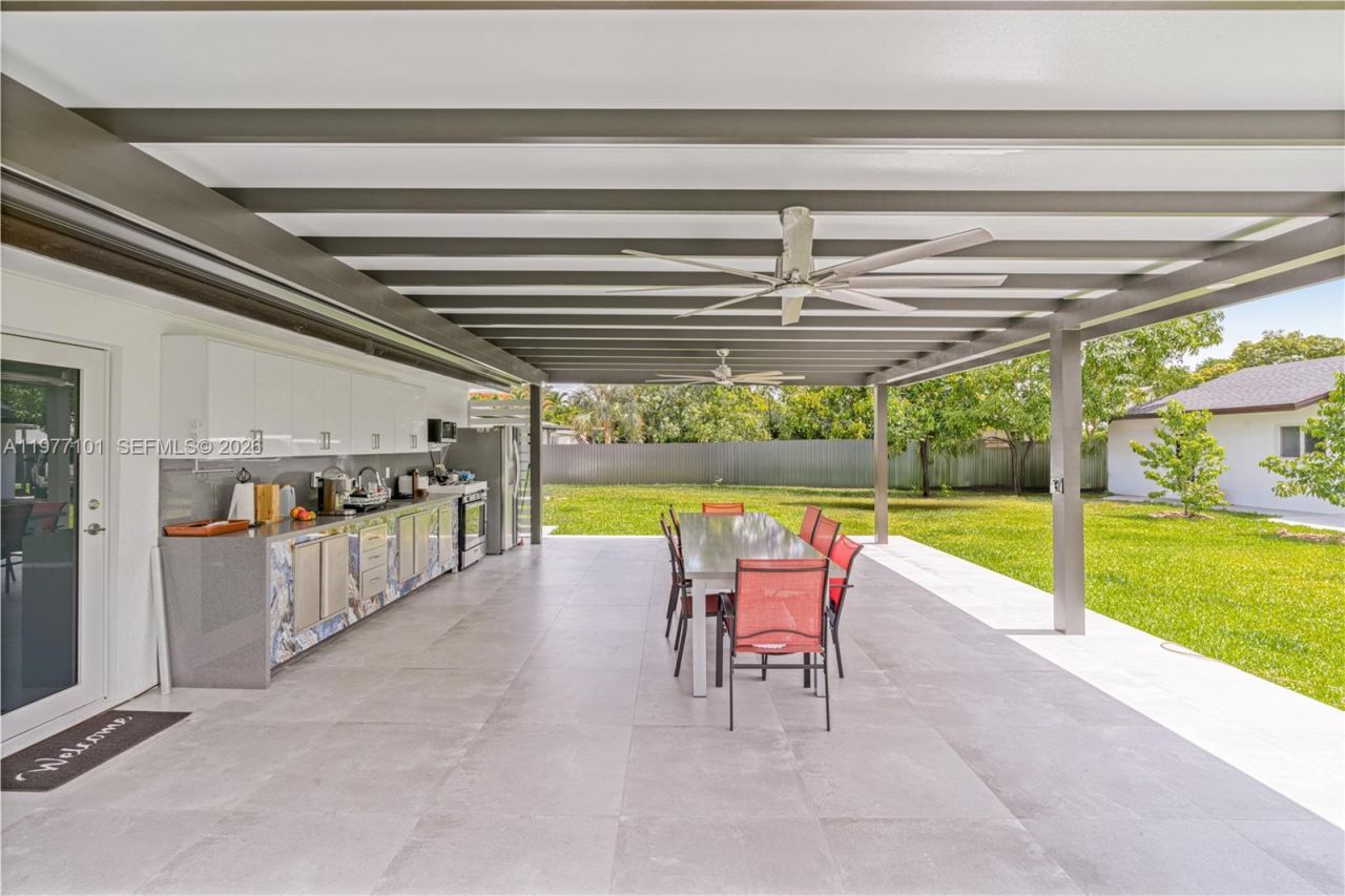 22601 SW 127th Ave , Miami, FL 33170 Photo