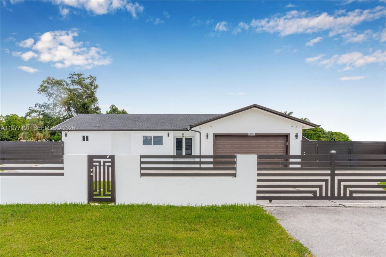 22601 SW 127th Ave , Miami, FL 33170 Photo