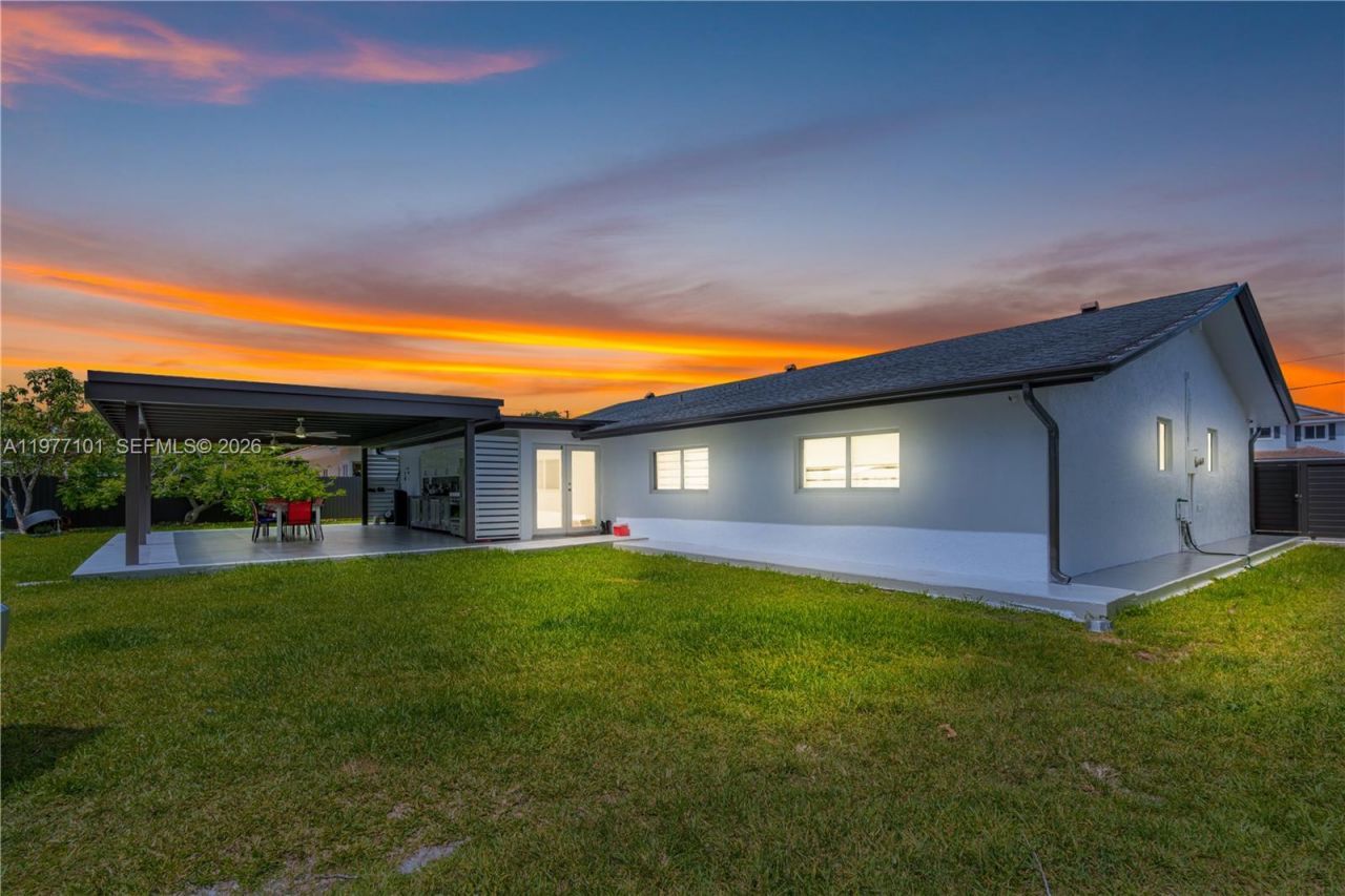 22601 SW 127th Ave , Miami, FL 33170 Photo