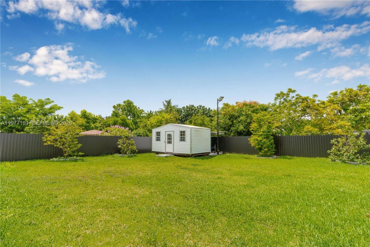 22601 SW 127th Ave , Miami, FL 33170 Photo