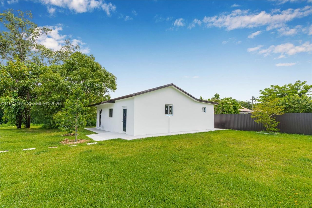 22601 SW 127th Ave , Miami, FL 33170 Photo