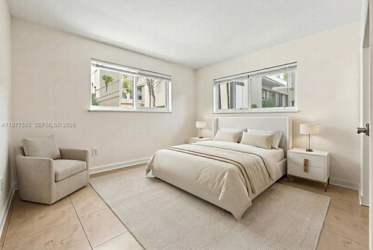 1601 Bay Rd , Unit 4, Miami Beach, FL 33139 Photo
