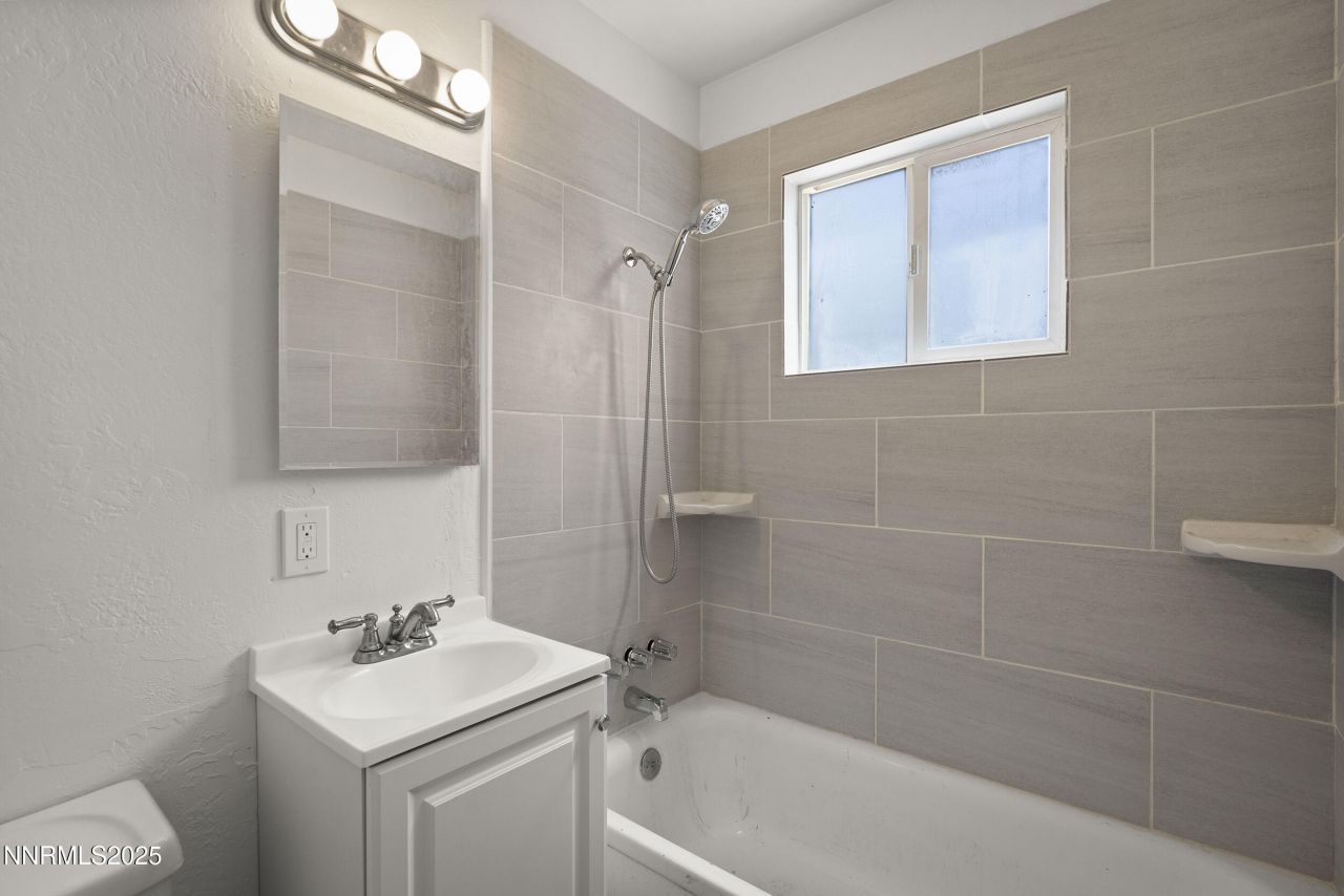 1125 Dodson Way, Sparks, NV 89431 Photo