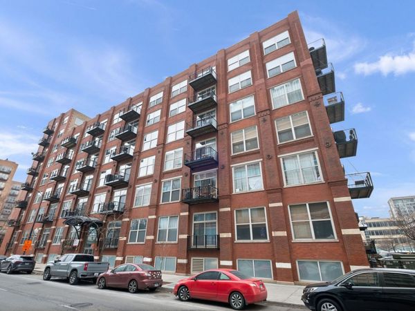 420 S Clinton Street, Unit 101, Chicago, IL 60607