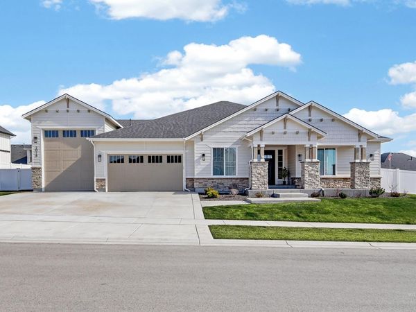 2918 N Starhaven Ave, Star, ID 83669