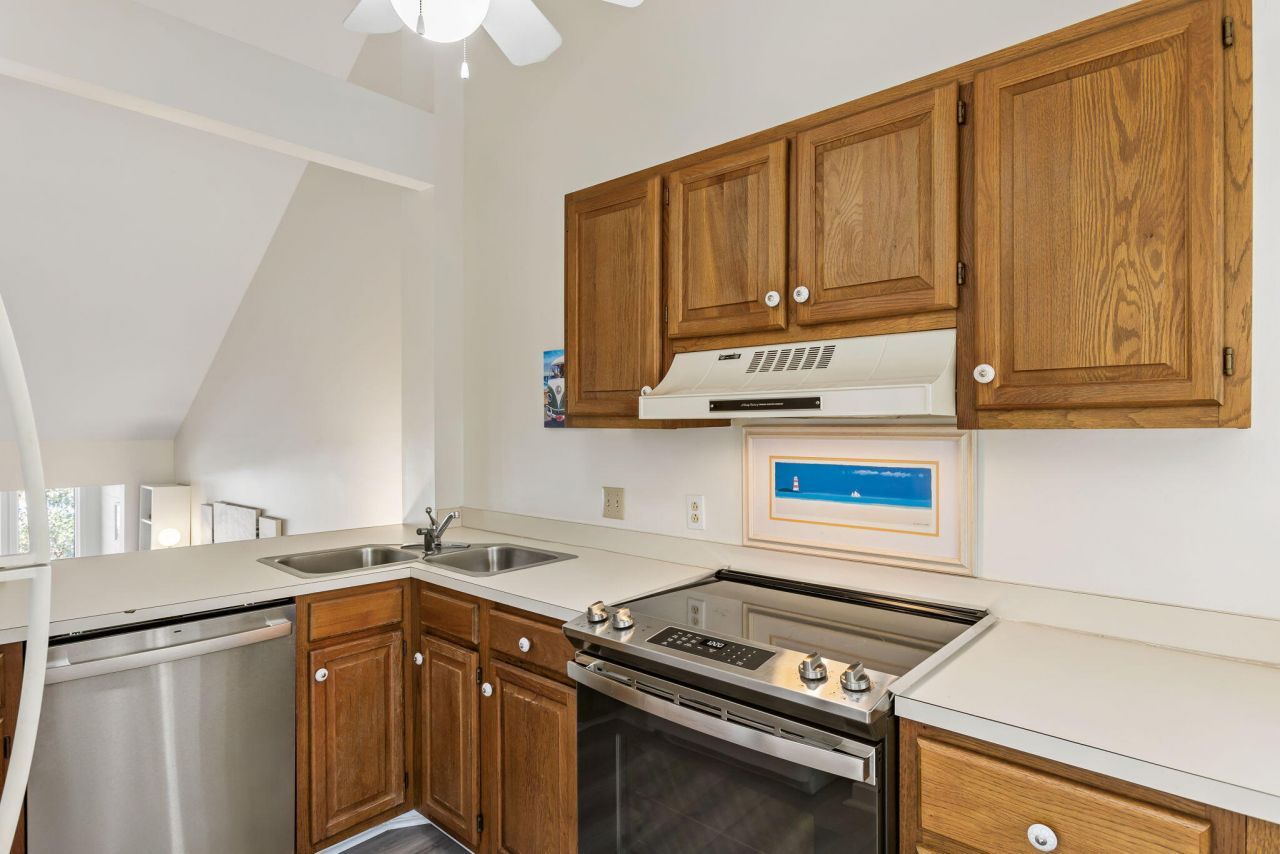 1723 Live Oak Park Photo 18