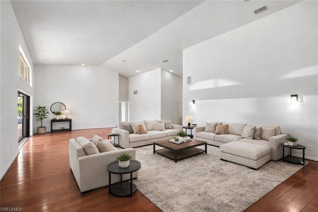 6896 Erin Marie Ct, Fort Myers, FL 33919 Photo