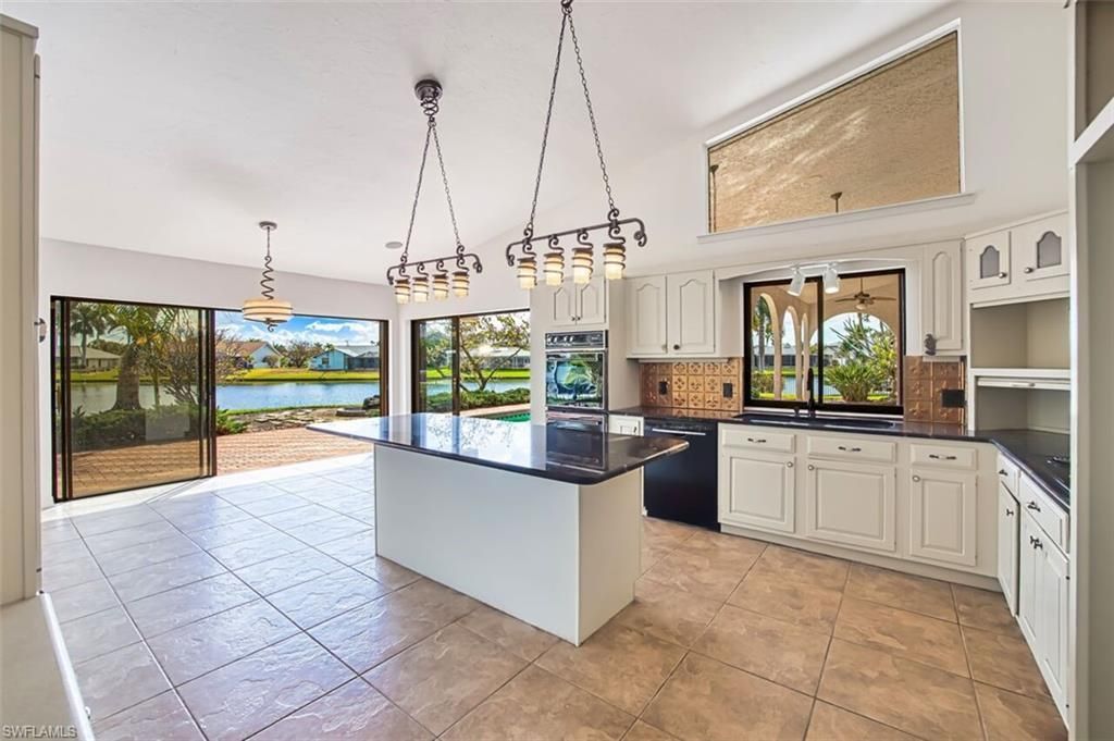 6896 Erin Marie Ct, Fort Myers, FL 33919 Photo