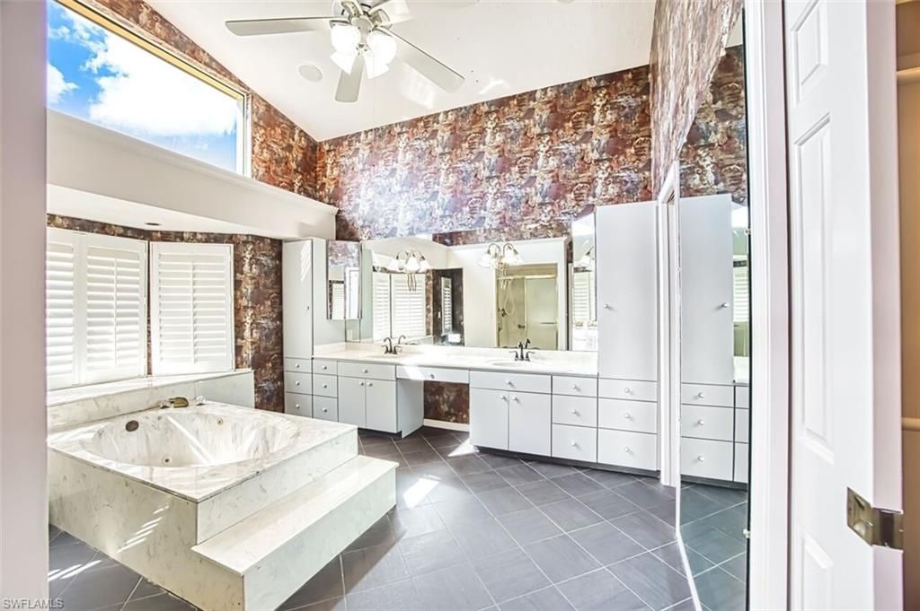 6896 Erin Marie Ct, Fort Myers, FL 33919 Photo