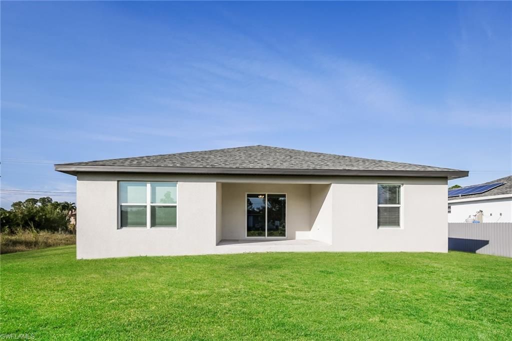 3807 8th St Sw, Lehigh Acres, FL 33976 Photo
