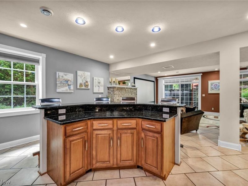 45002 Middle Ridge Road, Amherst, OH 44001 Photo 21